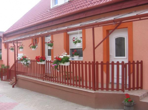  Mónika Vendégház  Эгерсалок